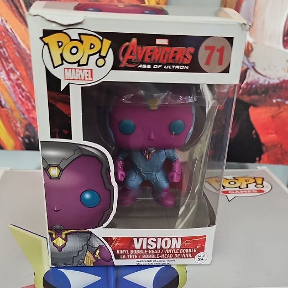 Marvel Vision Pop Vinyl Figure - Purple and Blue - Picture 1 of 4